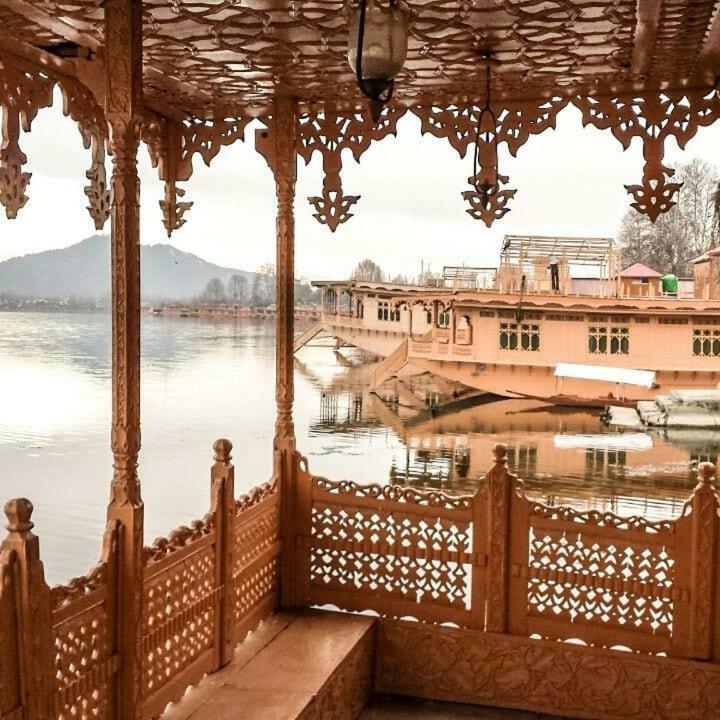 Akbar Group Of Heritage Houseboats Nagin Bagh Εξωτερικό φωτογραφία